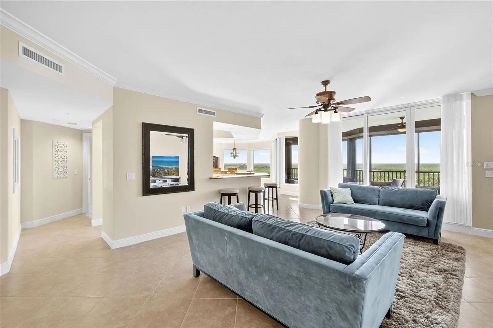 1060 BORGHESE LN #702, #702