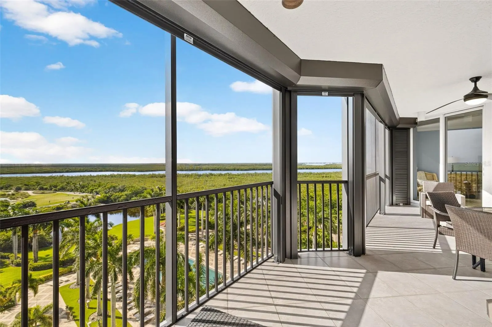 1060 BORGHESE LN #702, #702