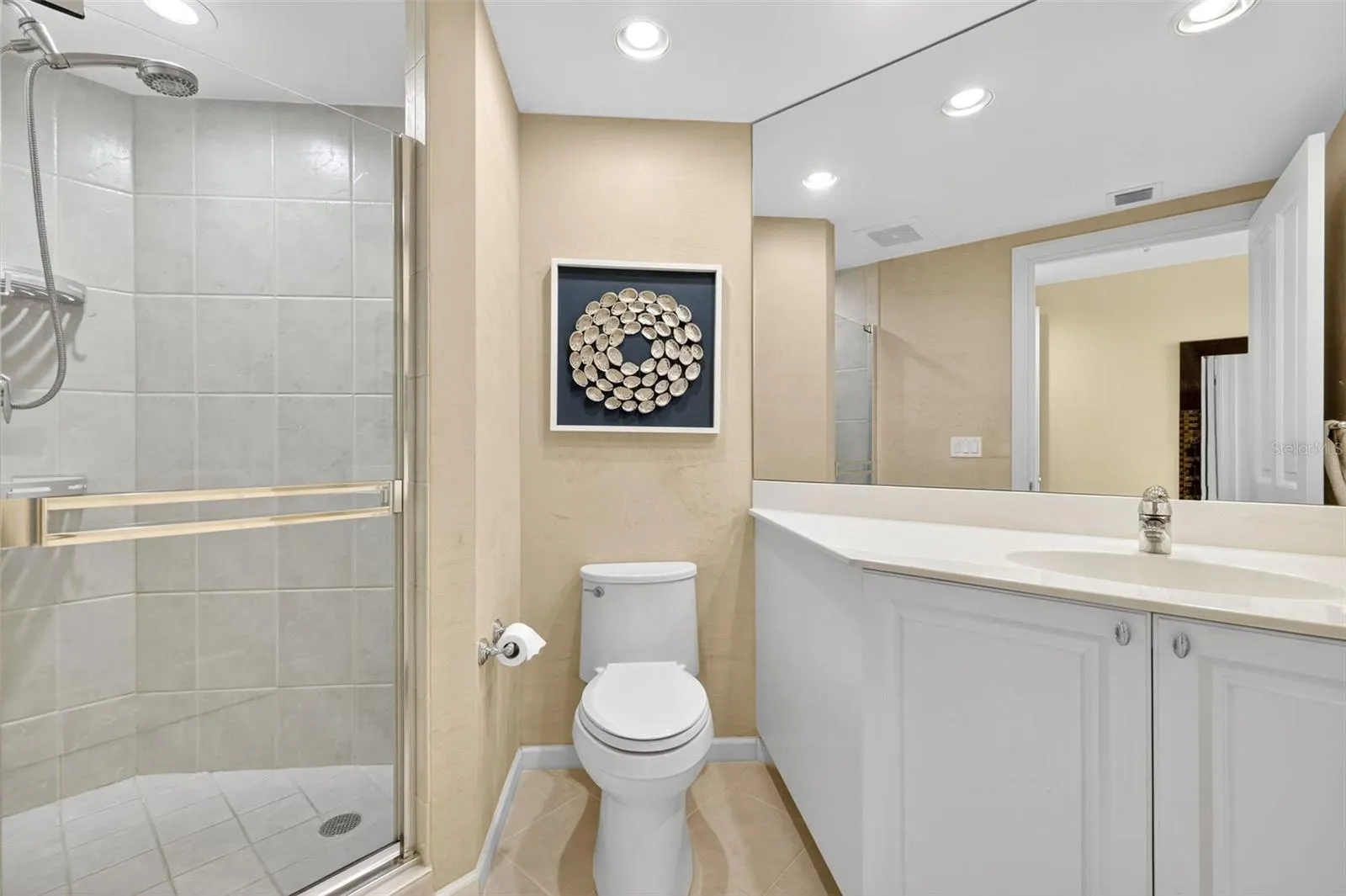1060 BORGHESE LN #702, #702