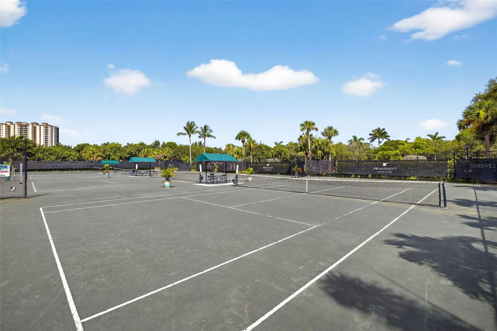 1060 BORGHESE LN #702, #702