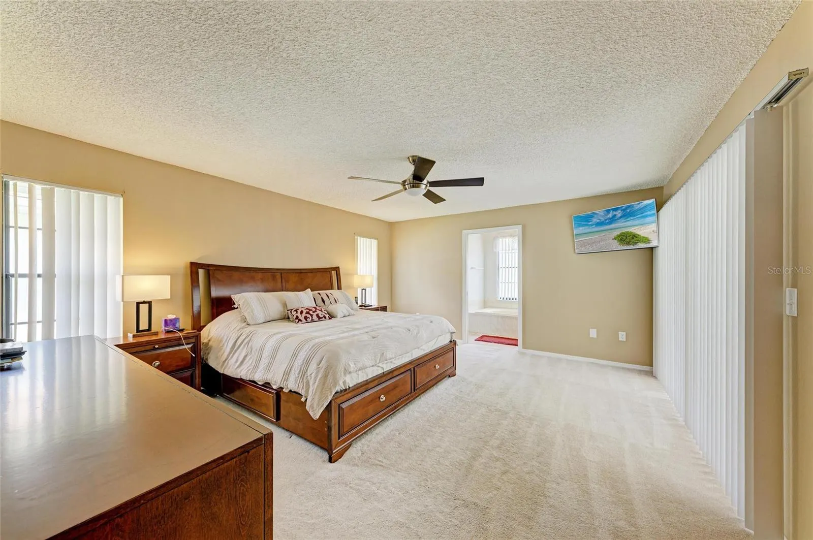 4217 AUGUSTA TER E