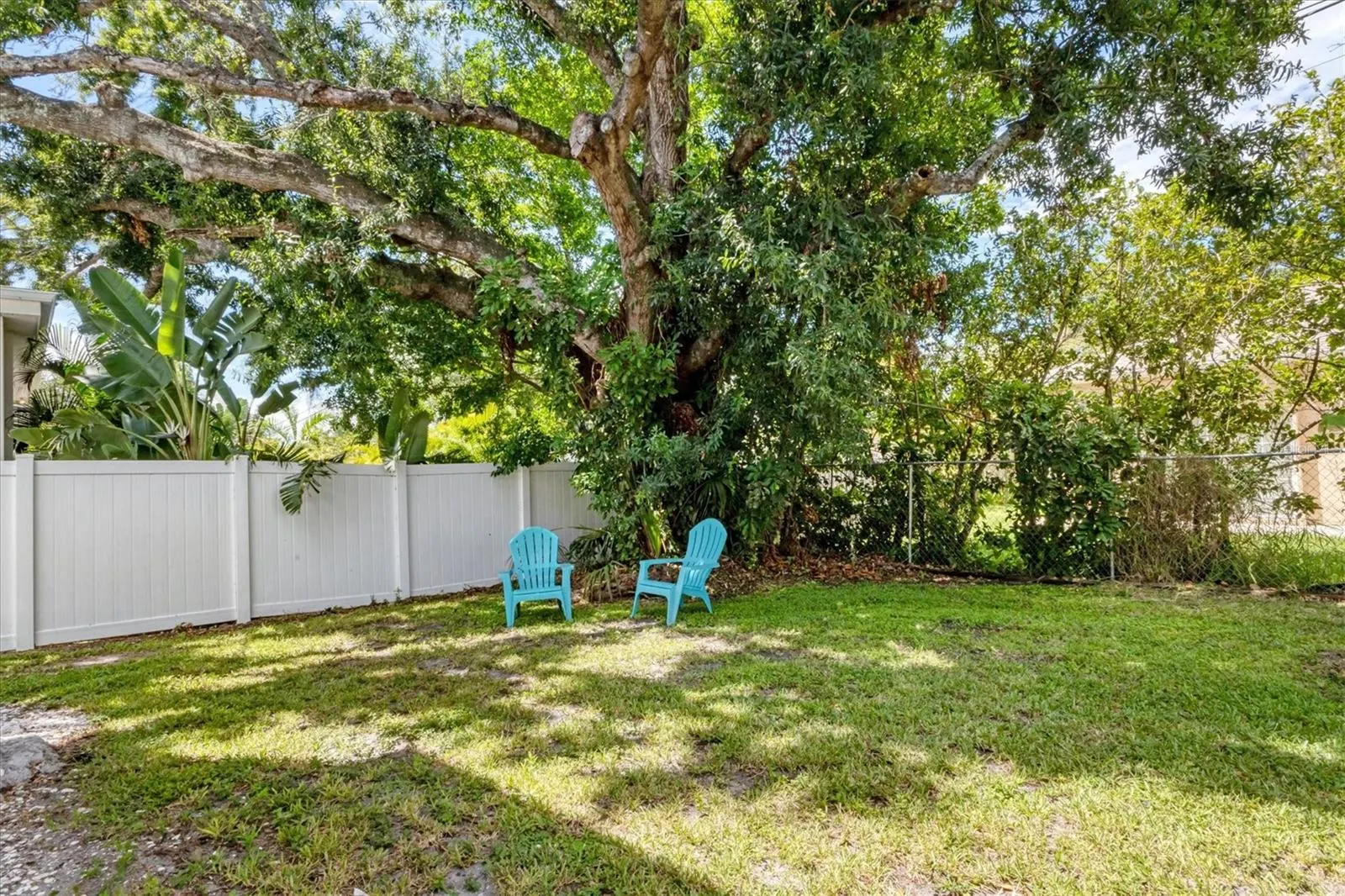 2375 BAHIA VISTA ST