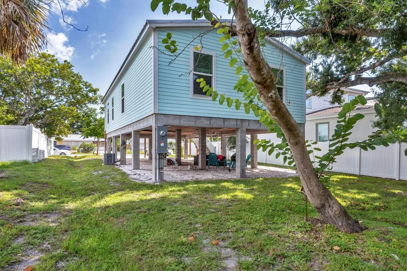 2375 BAHIA VISTA ST