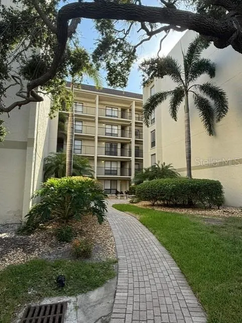 6157 MIDNIGHT PASS RD #E63, #E63