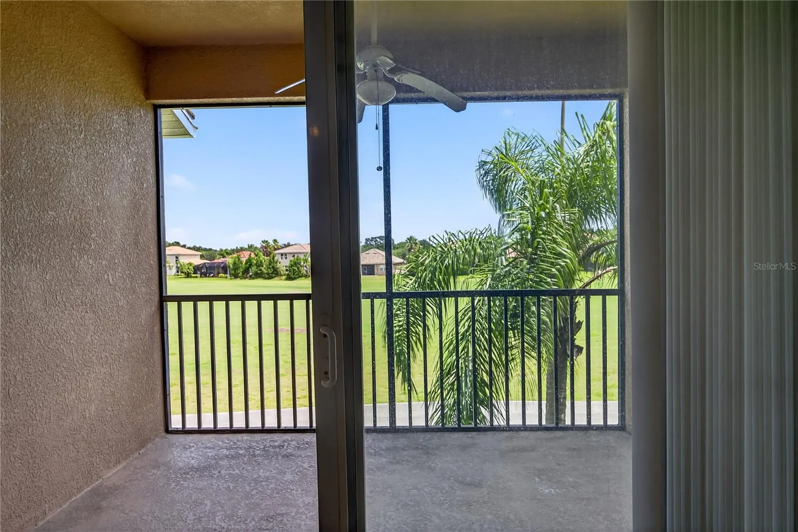 819 FAIRWAYCOVE LN #203, #203