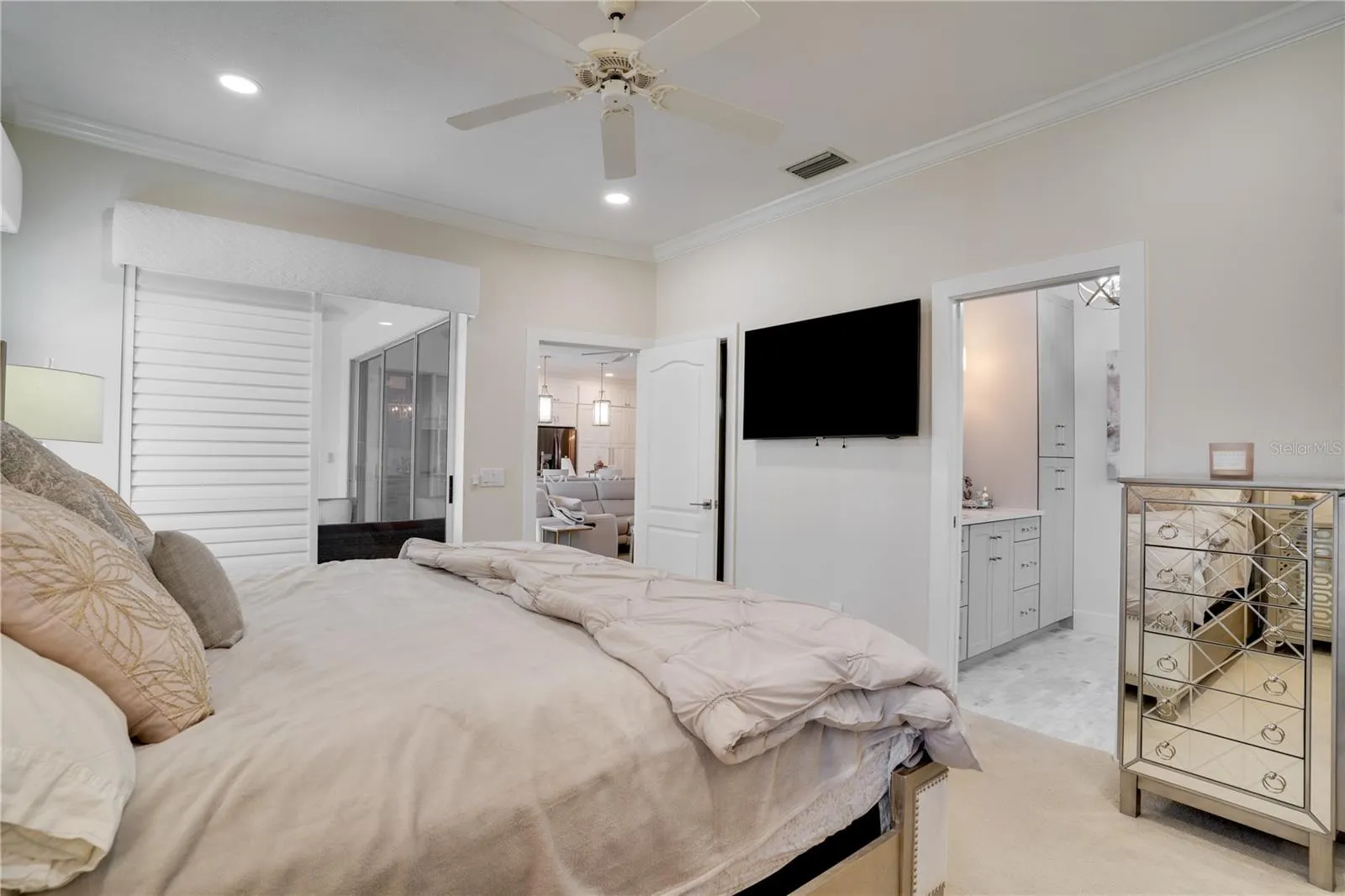 4039 WESTBOURNE CIR