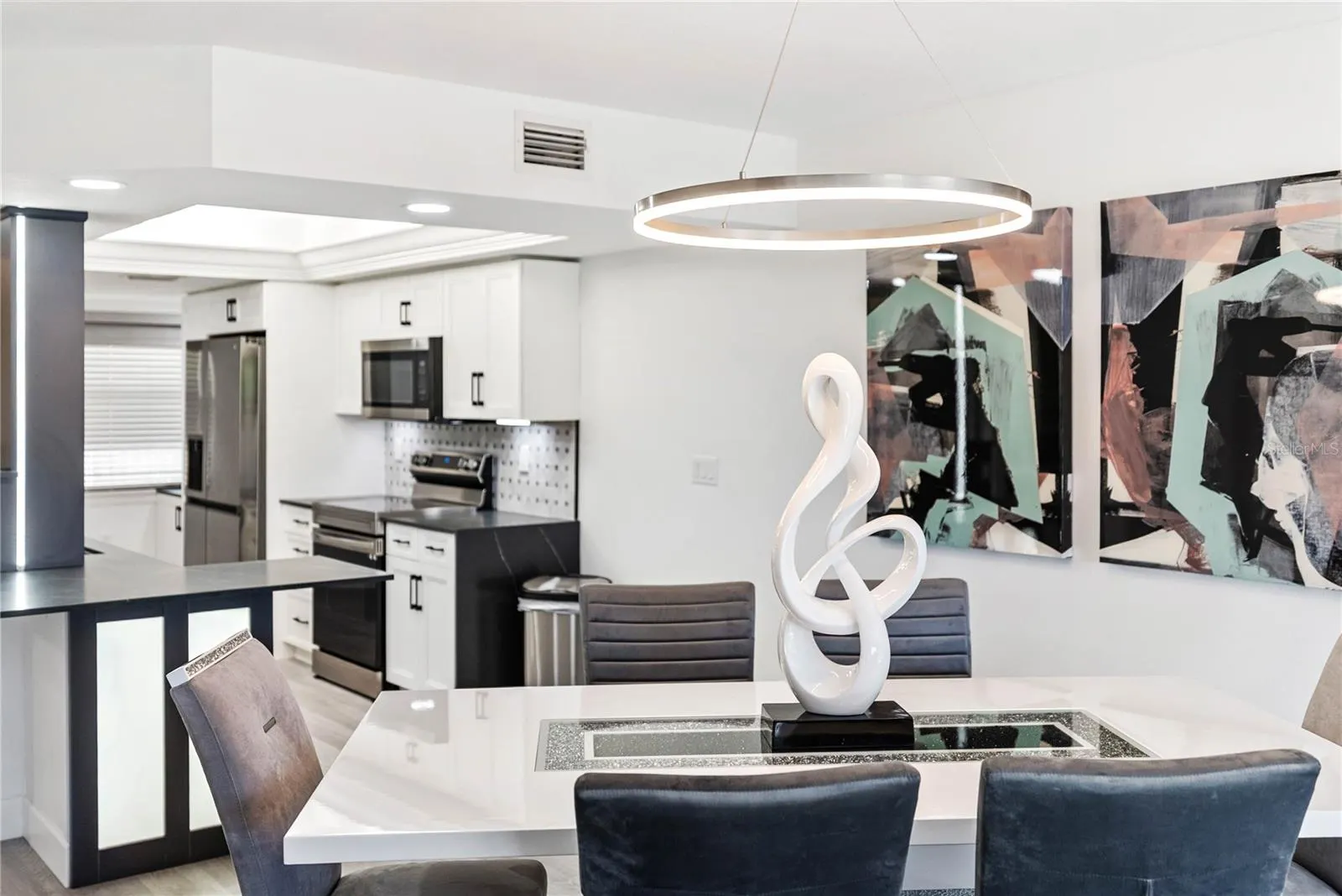 204 3RD ST W #201, #201