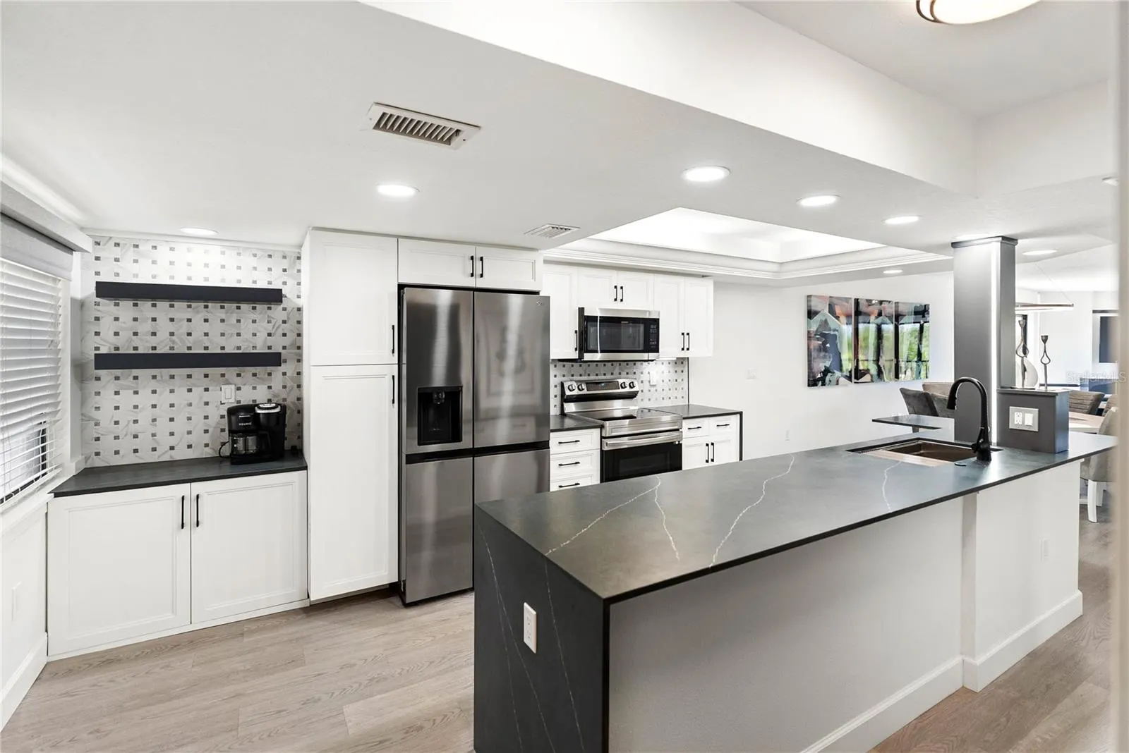 204 3RD ST W #201, #201
