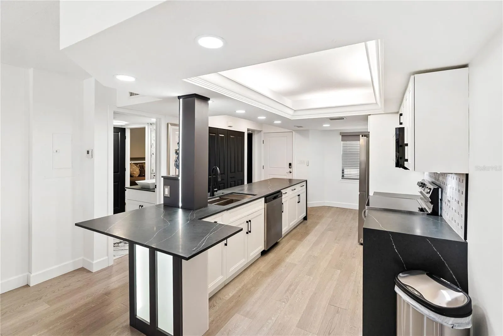 204 3RD ST W #201, #201