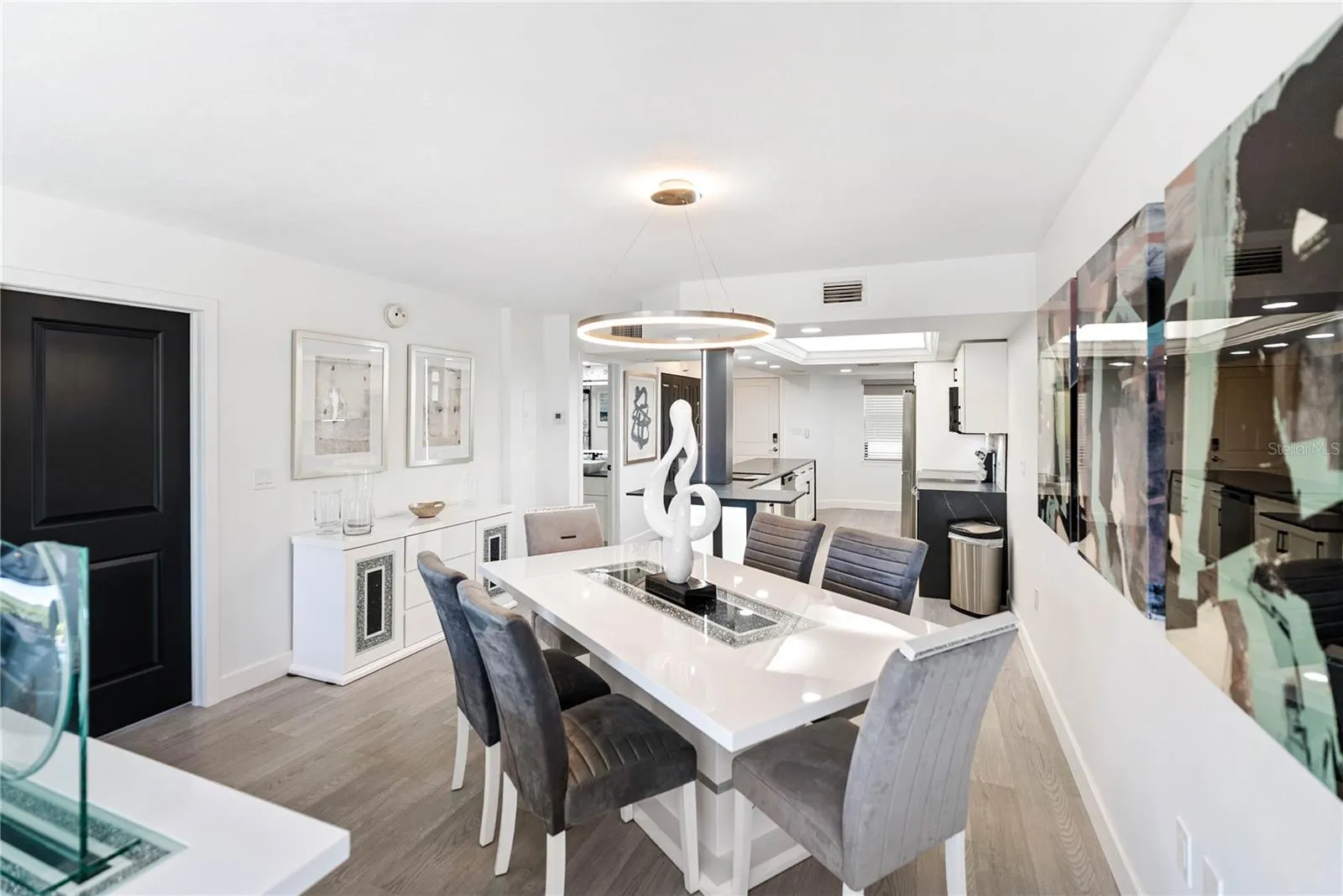 204 3RD ST W #201, #201