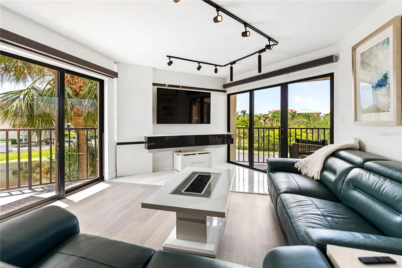 204 3RD ST W #201, #201
