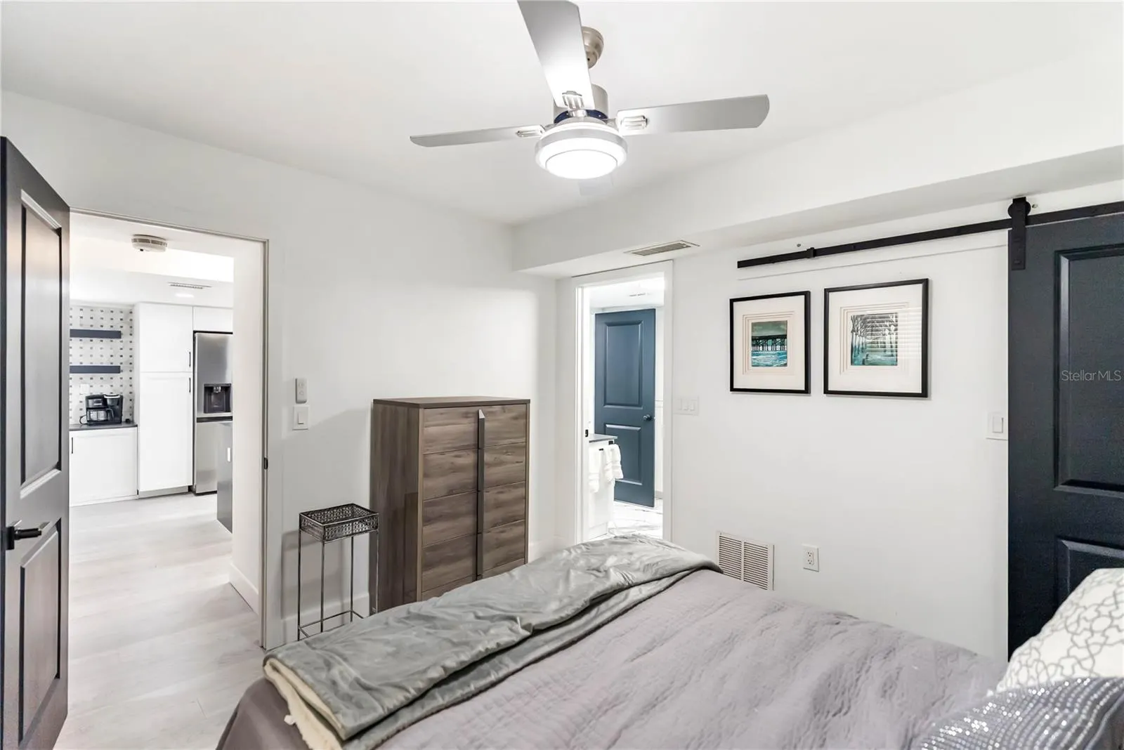 204 3RD ST W #201, #201