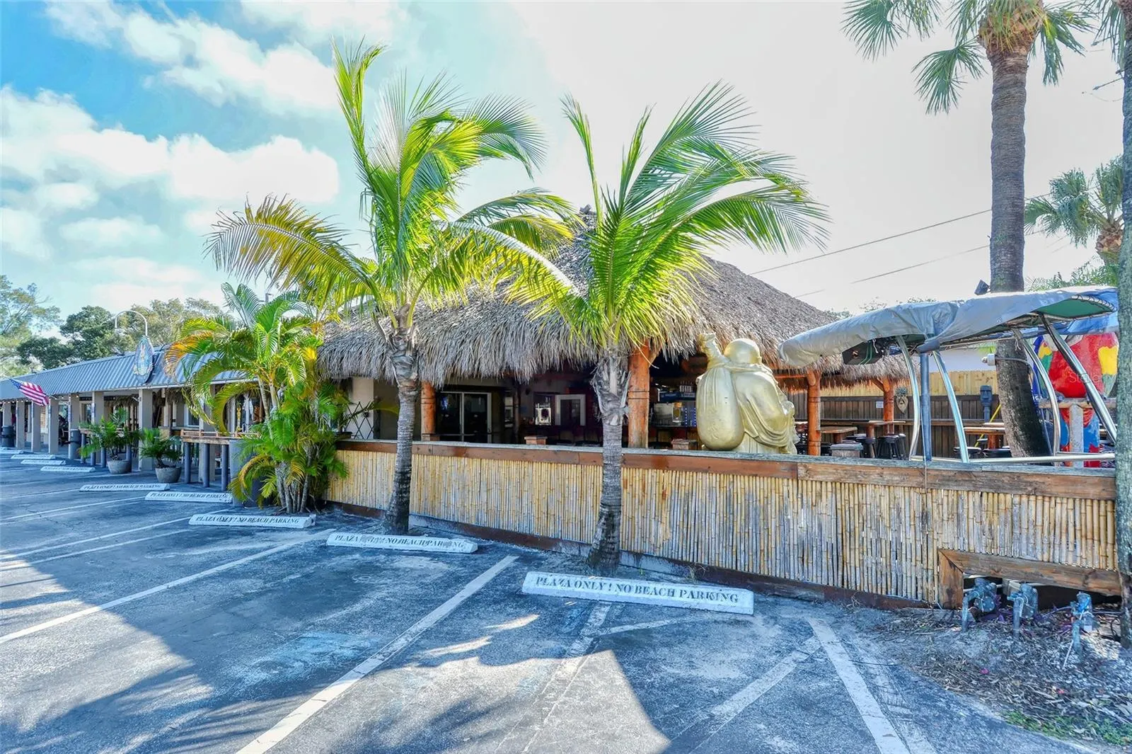 2 ISLAND CIR