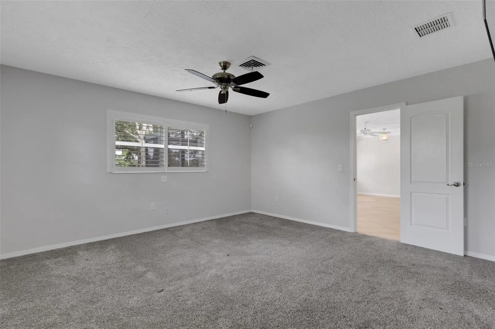 5217 CANTERBURY DR