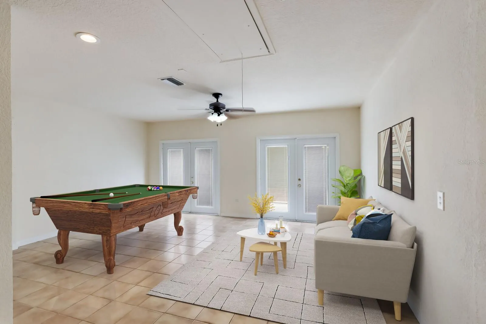 2004 BOCA CHICA AVE