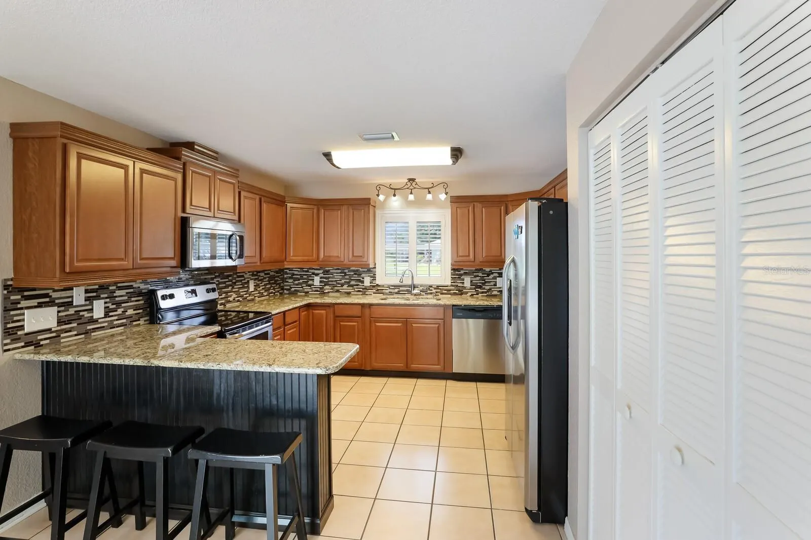 2004 BOCA CHICA AVE