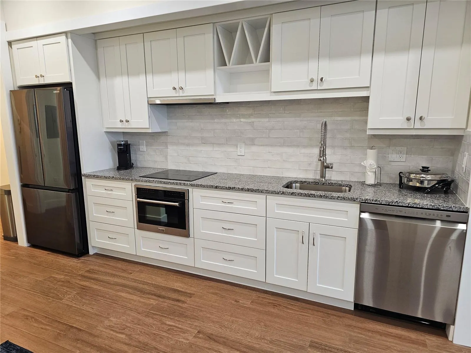 51 MAC EWEN DR #14, #14