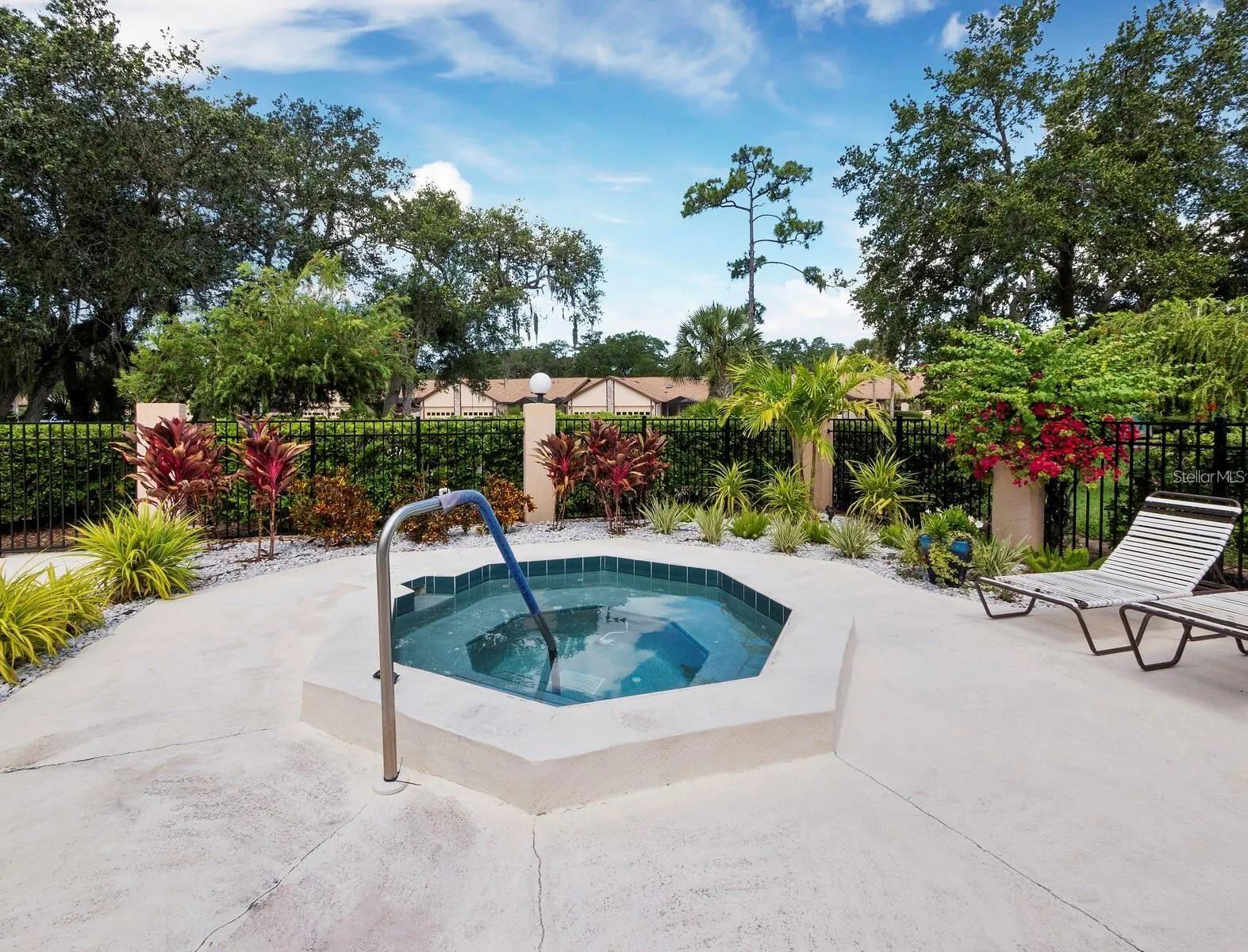5767 AVISTA DR #4166, #4166