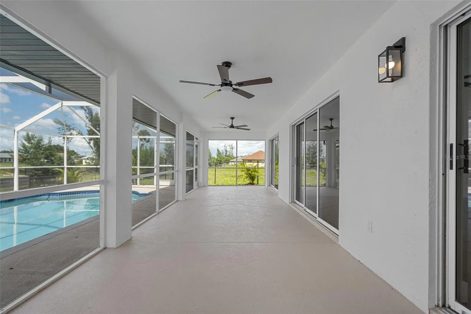 619 SW 26TH TER