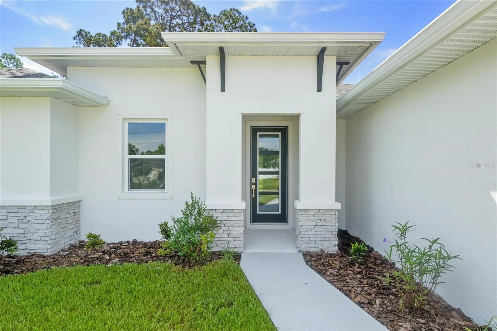 1342 SHAKER LN