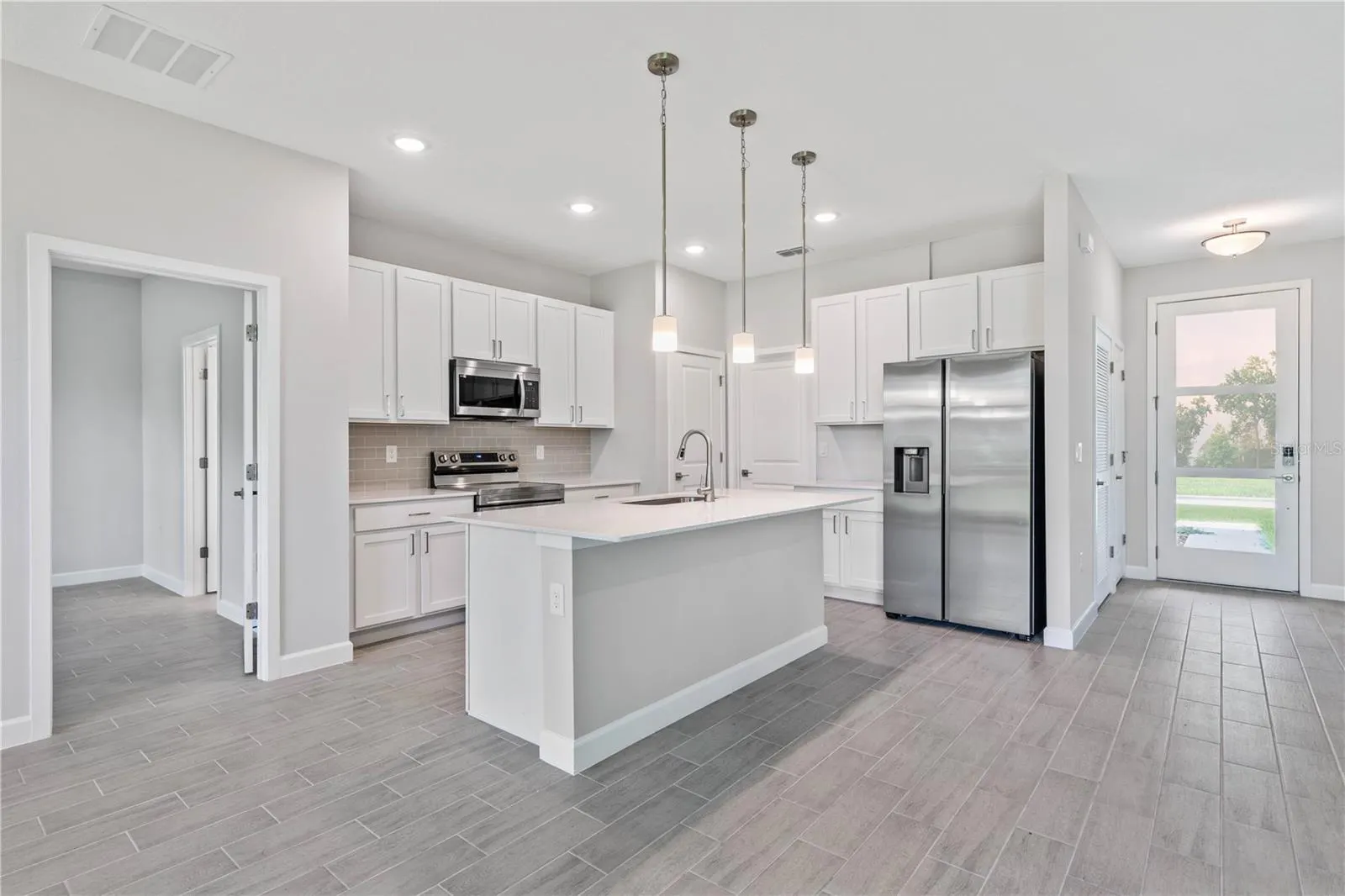 1342 SHAKER LN