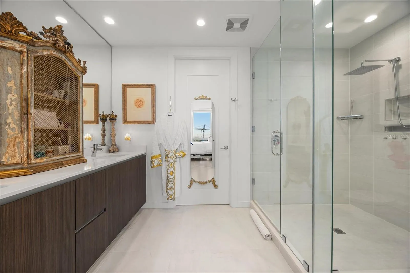 301 QUAY COMMONS #1704, #1704