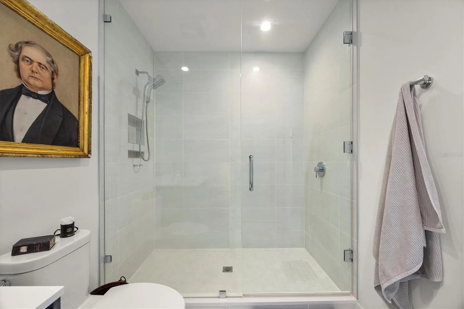 301 QUAY COMMONS #1704, #1704