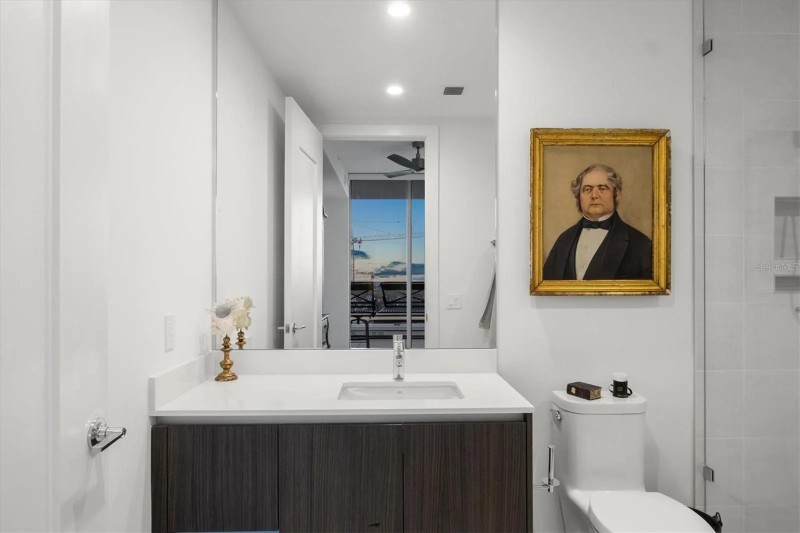 301 QUAY COMMONS #1704, #1704