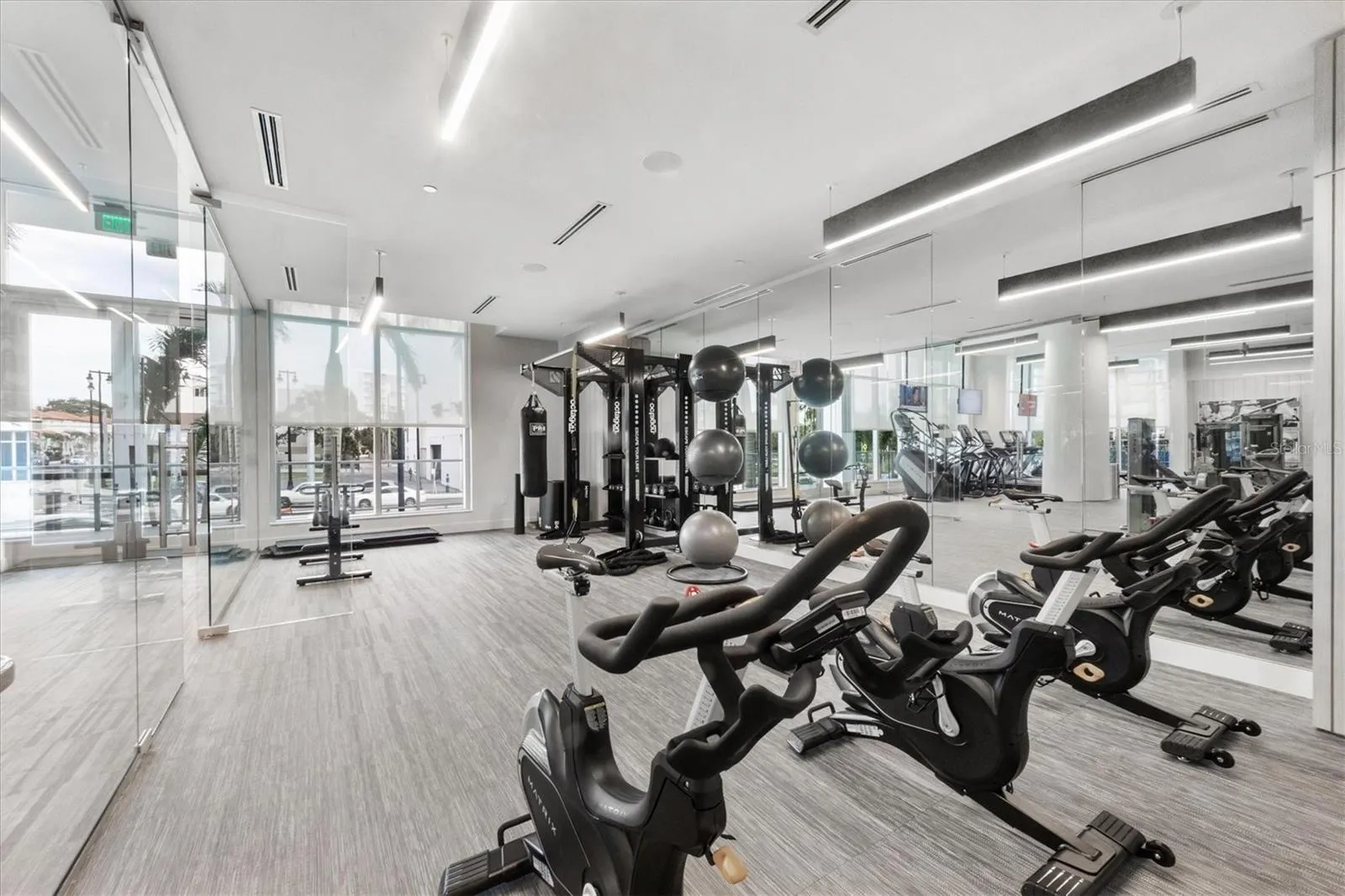 301 QUAY COMMONS #1704, #1704