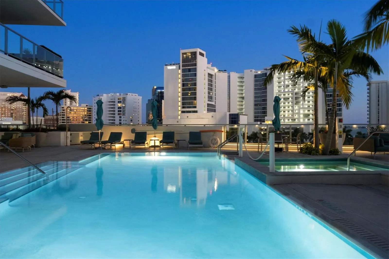 301 QUAY COMMONS #1704, #1704