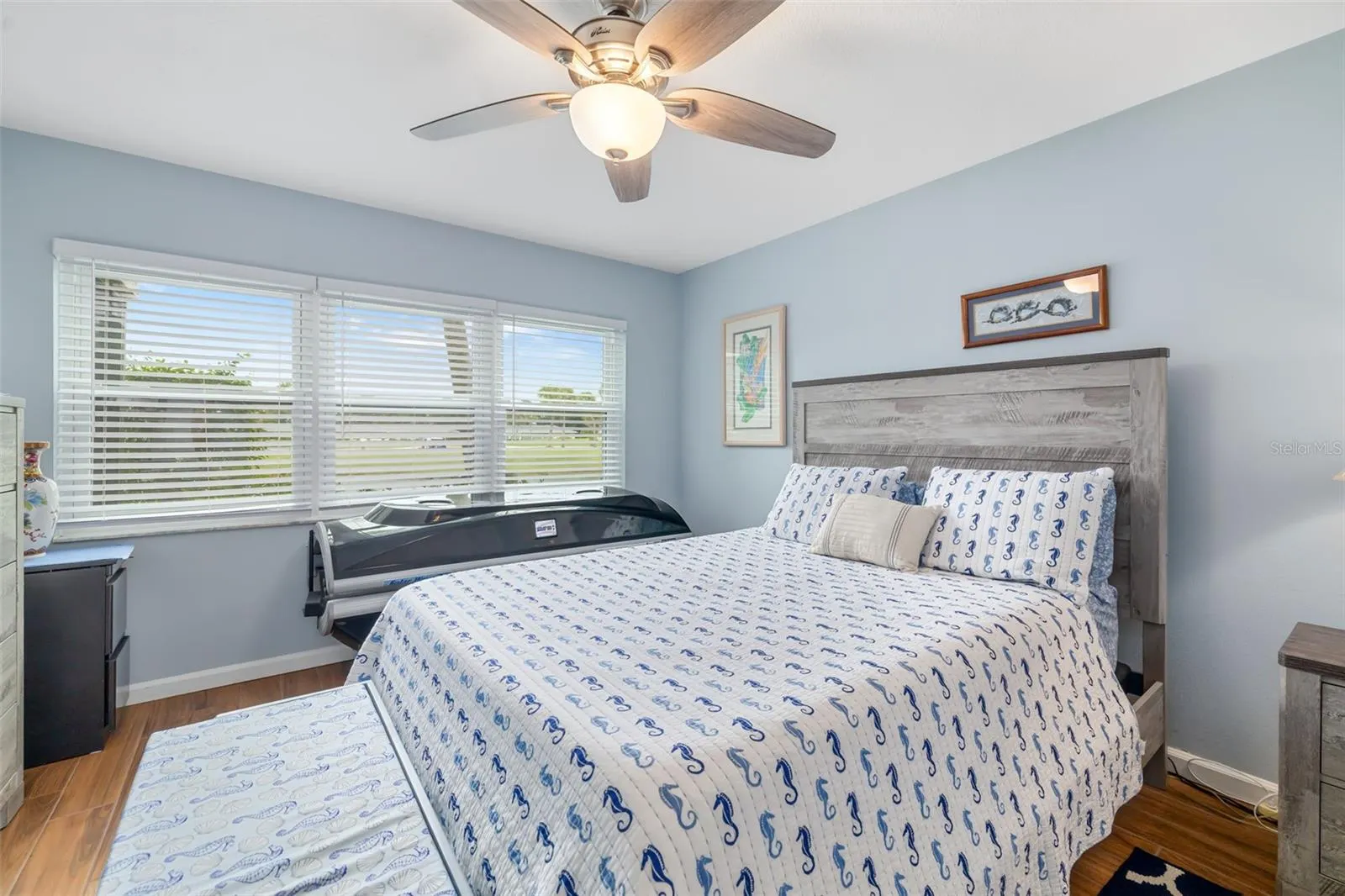 6939 W COUNTRY CLUB DR N #161, #161