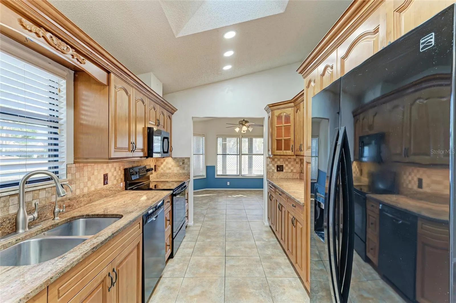 4920 82ND PL E
