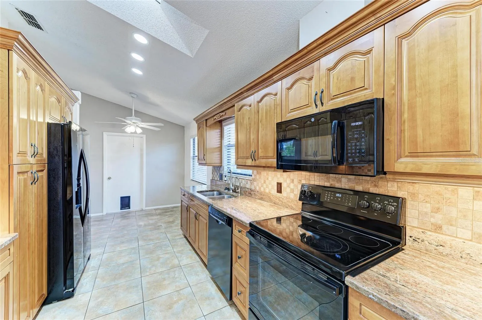 4920 82ND PL E