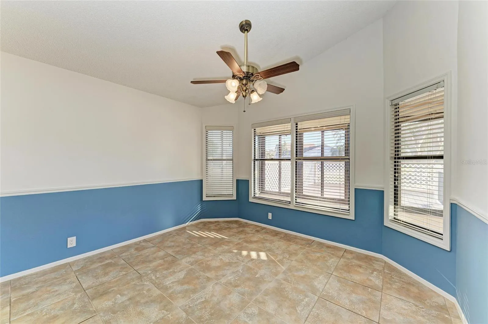 4920 82ND PL E