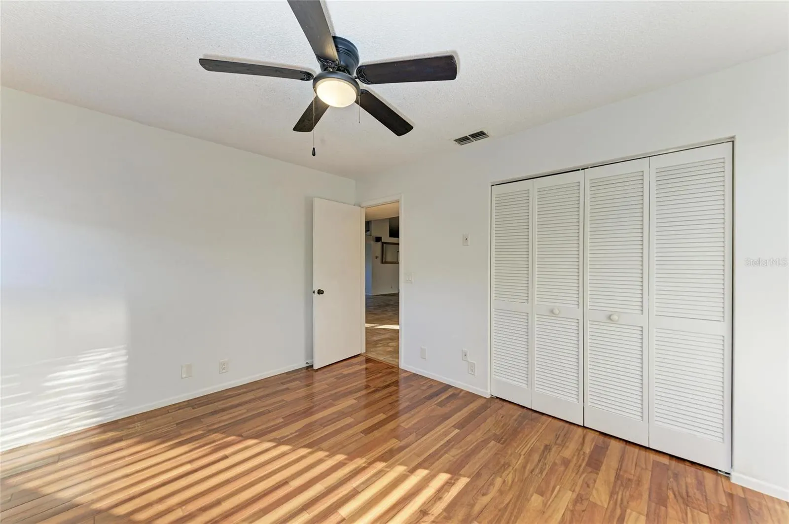 4920 82ND PL E