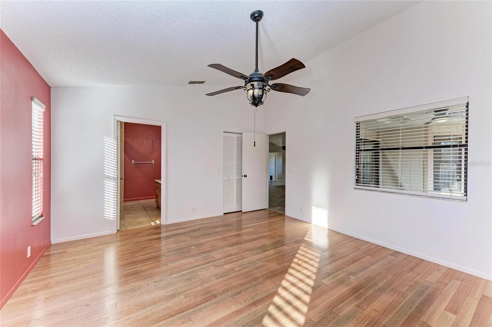 4920 82ND PL E