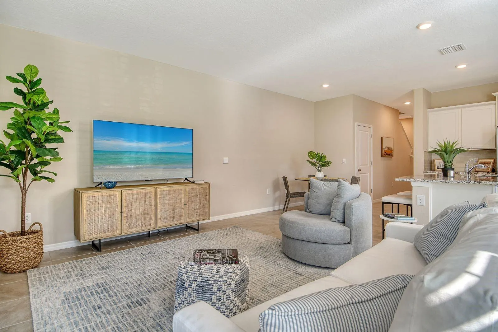 6631 CALYPSO CORAL LN