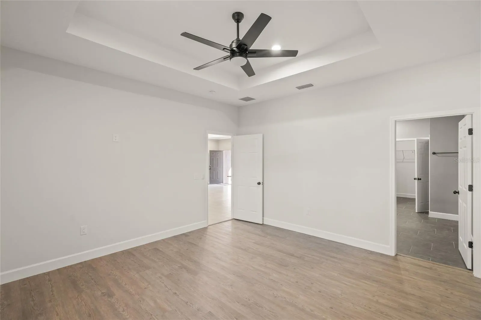 5629 CRENSHAW LN