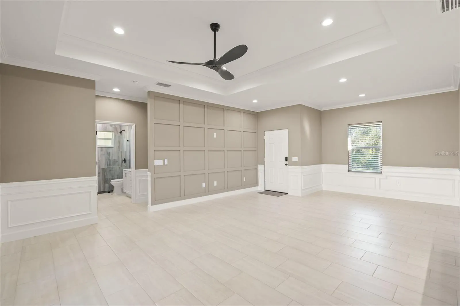 5629 CRENSHAW LN