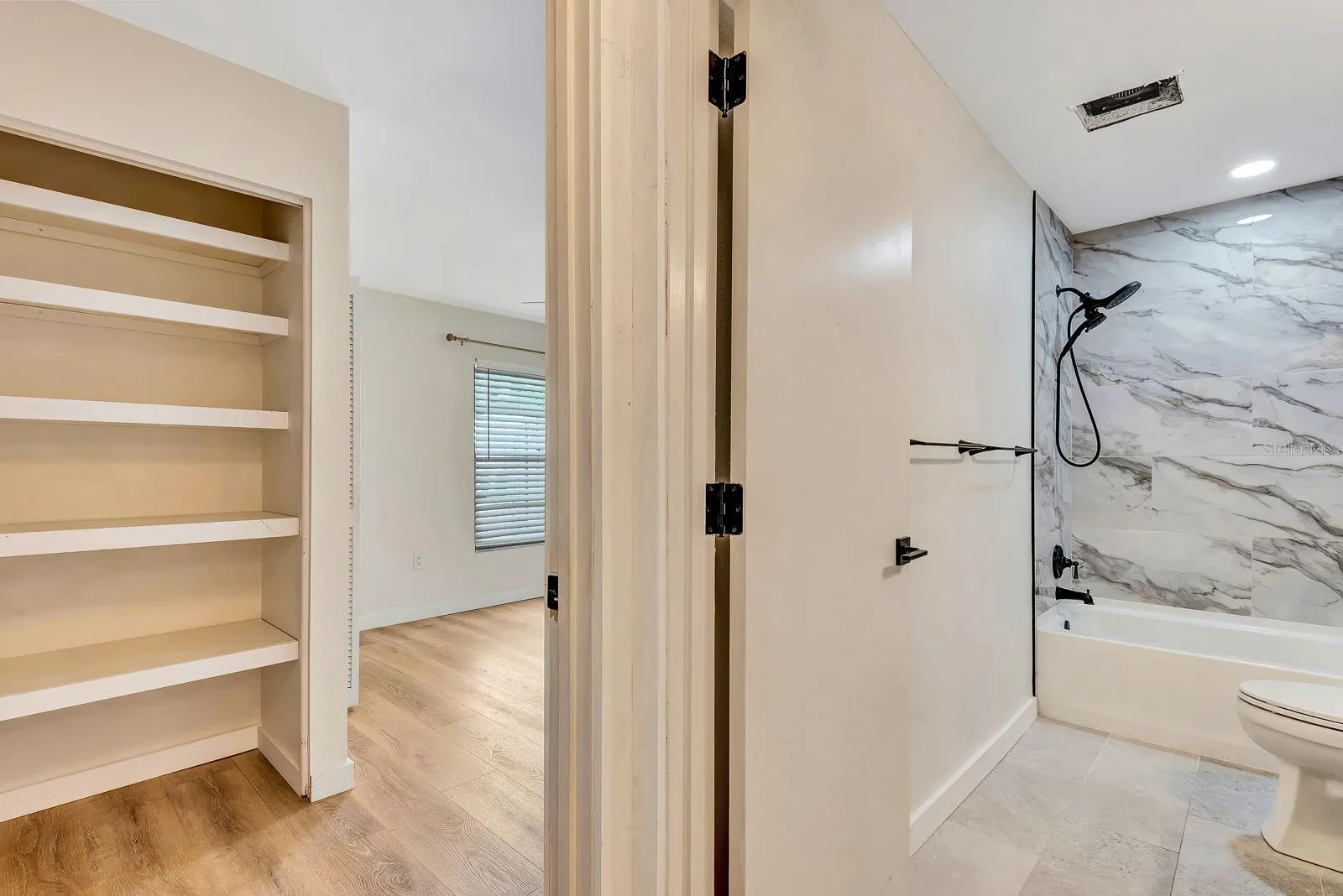 1210 TALLYWOOD DR #7019, #7019