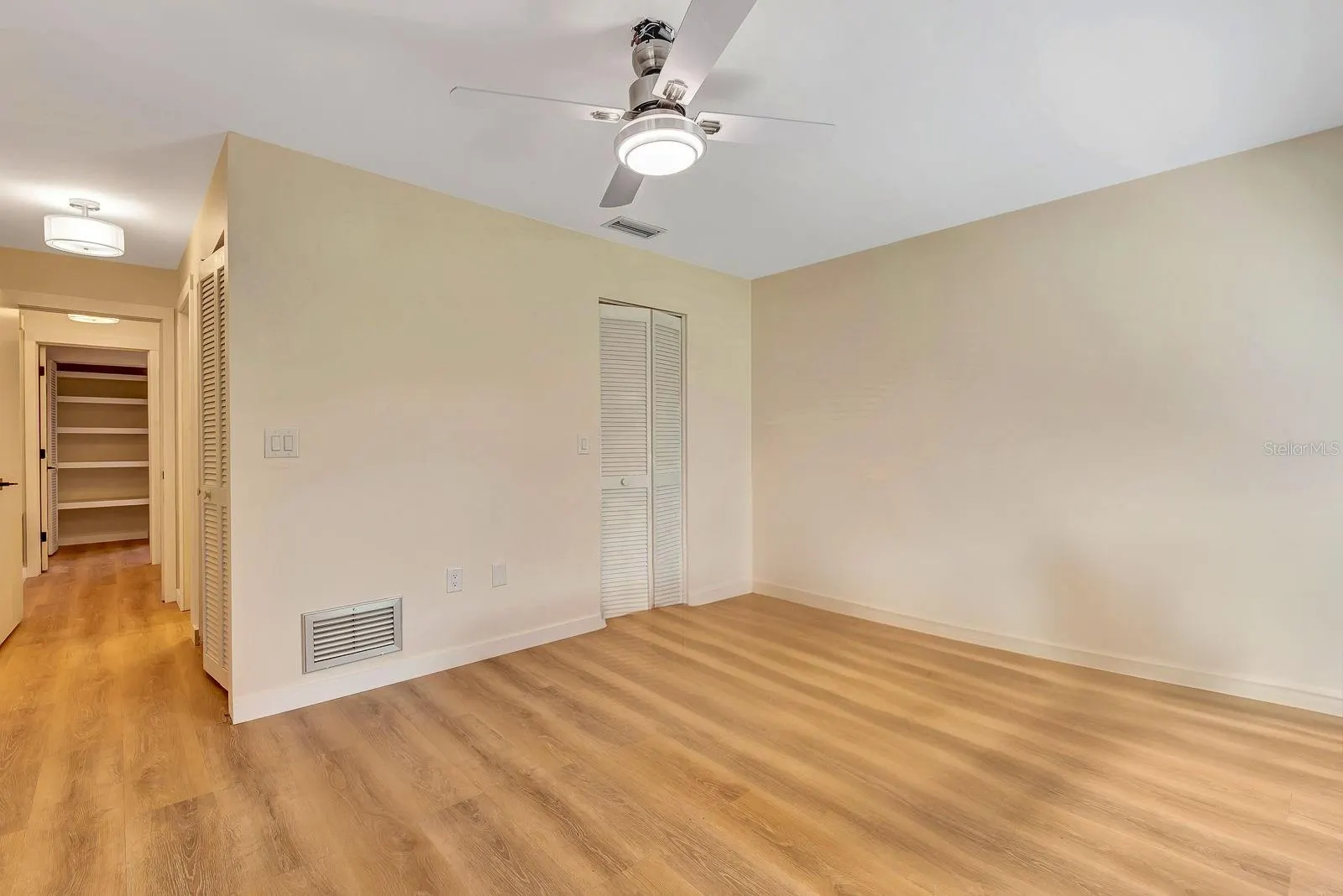 1210 TALLYWOOD DR #7019, #7019