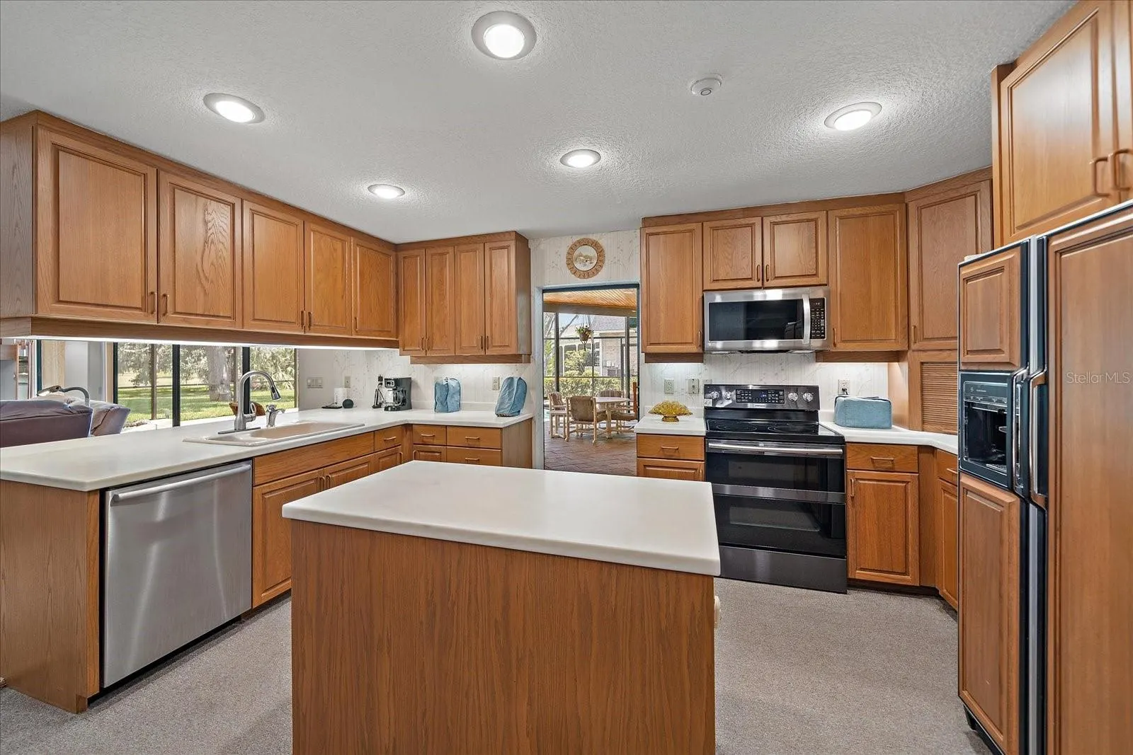 2910 OLD ORCHARD LN
