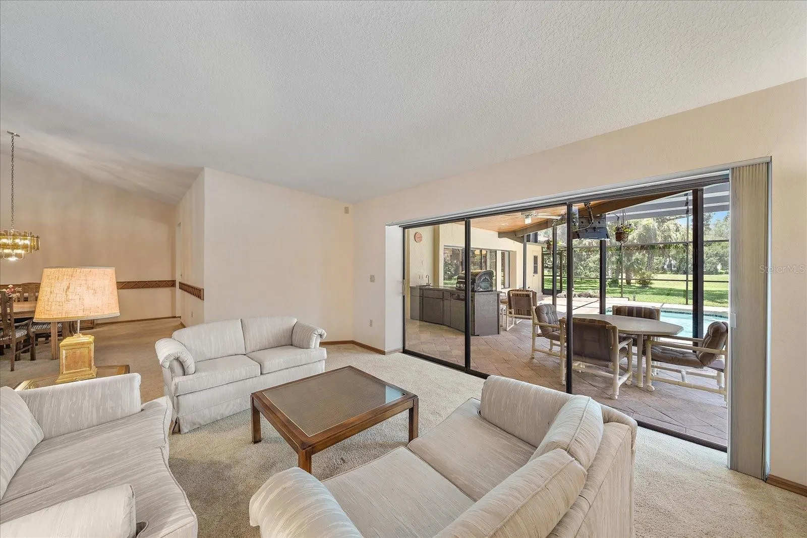 2910 OLD ORCHARD LN