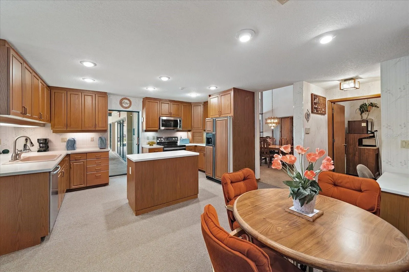 2910 OLD ORCHARD LN