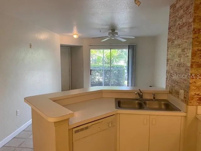850 S TAMIAMI TRL #703, #703