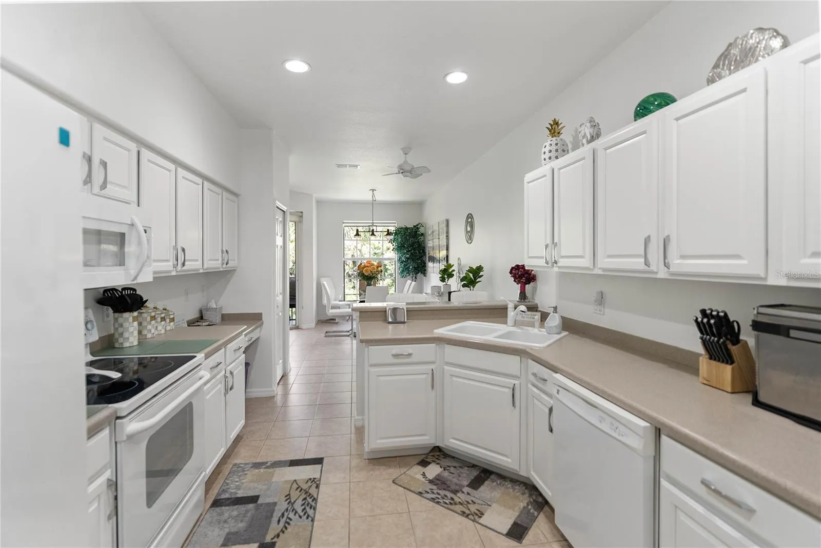 6989 PROSPERITY CIR #2103, #2103