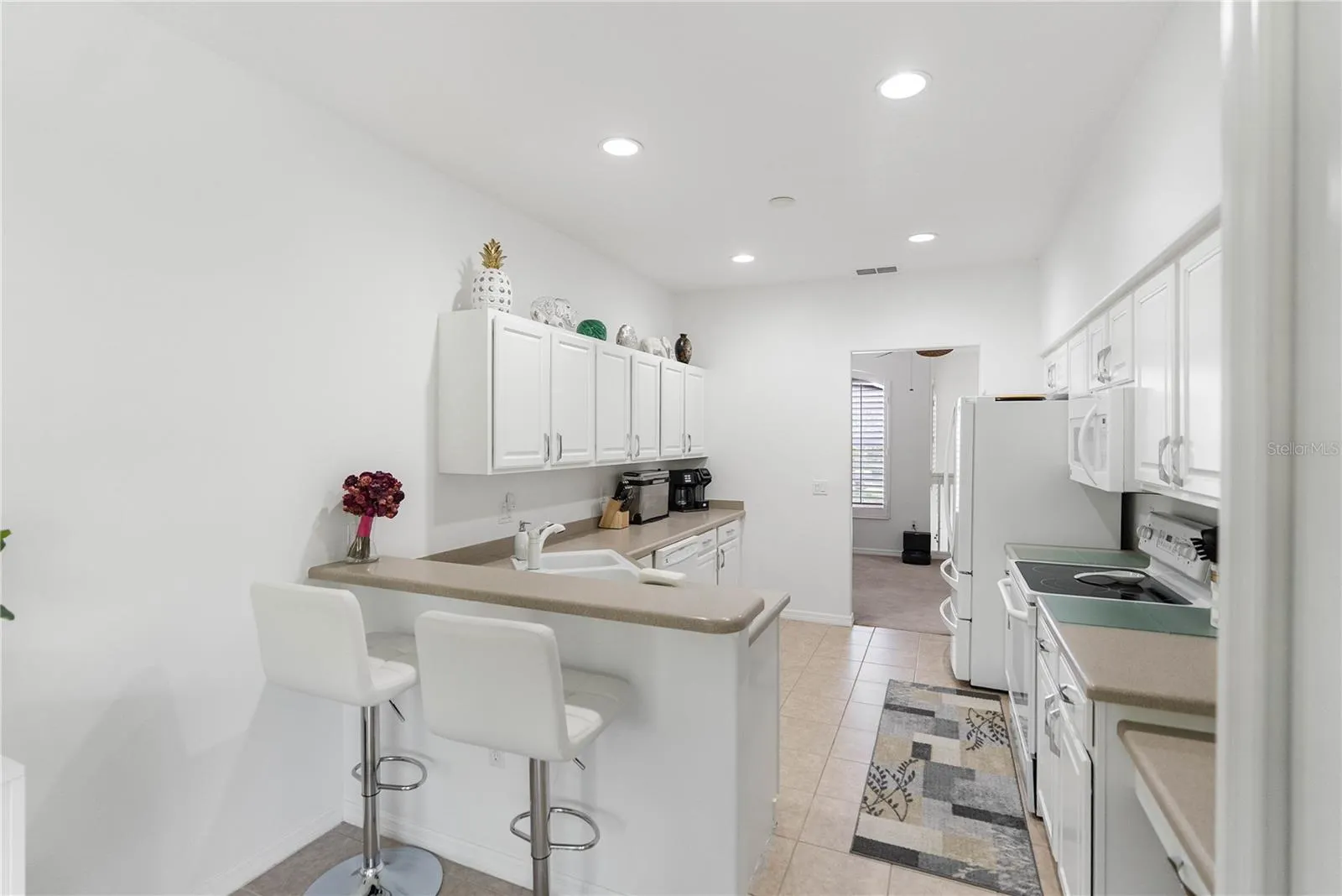 6989 PROSPERITY CIR #2103, #2103
