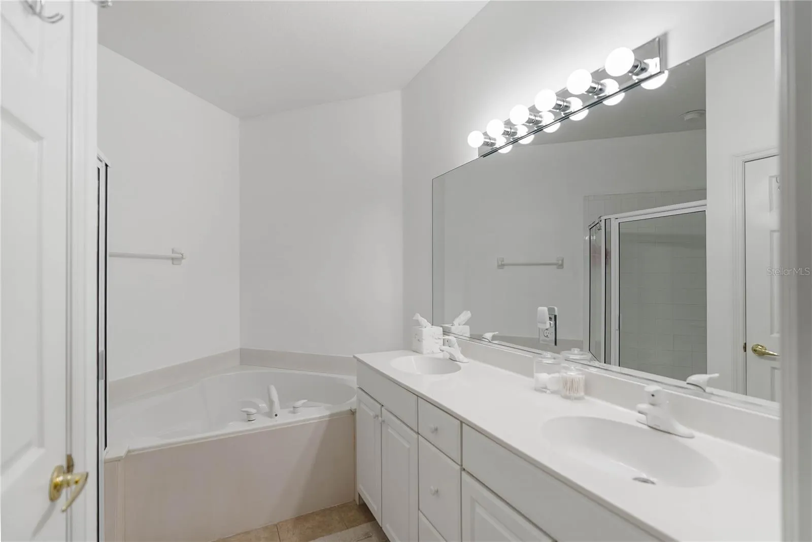 6989 PROSPERITY CIR #2103, #2103