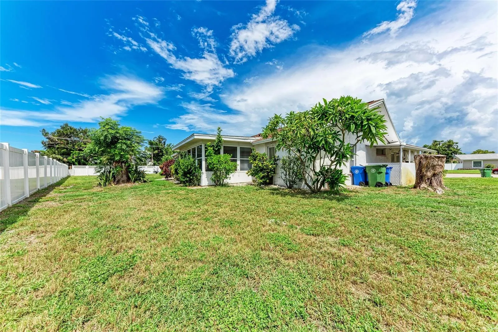 7407 14TH AVE W