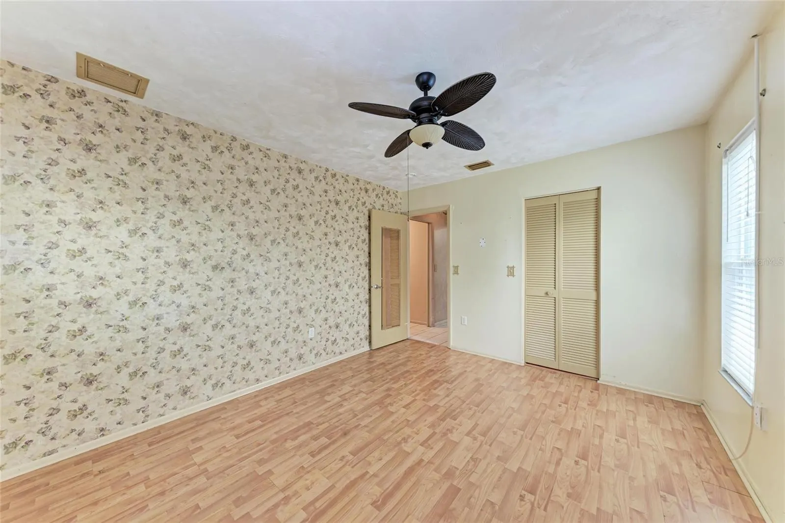 7407 14TH AVE W